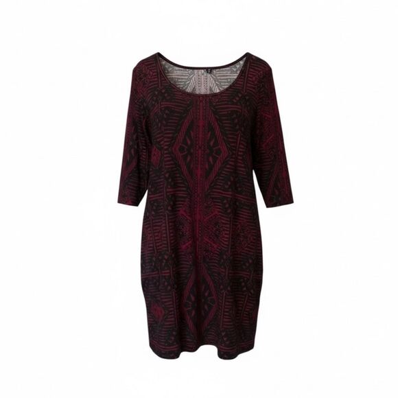 Love Ari Dresses & Skirts - Love Ari Scoop Neck Midi Dress